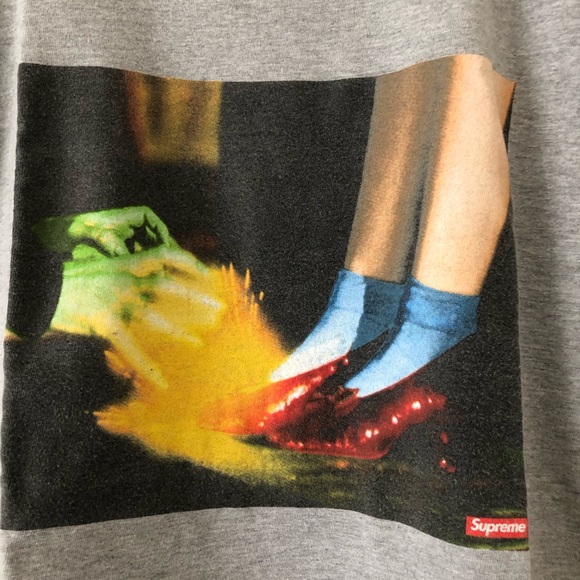 supreme dorothy tee